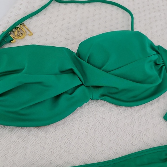 Victoria's Secret bikini twist top kelly green - Picture 2 of 4